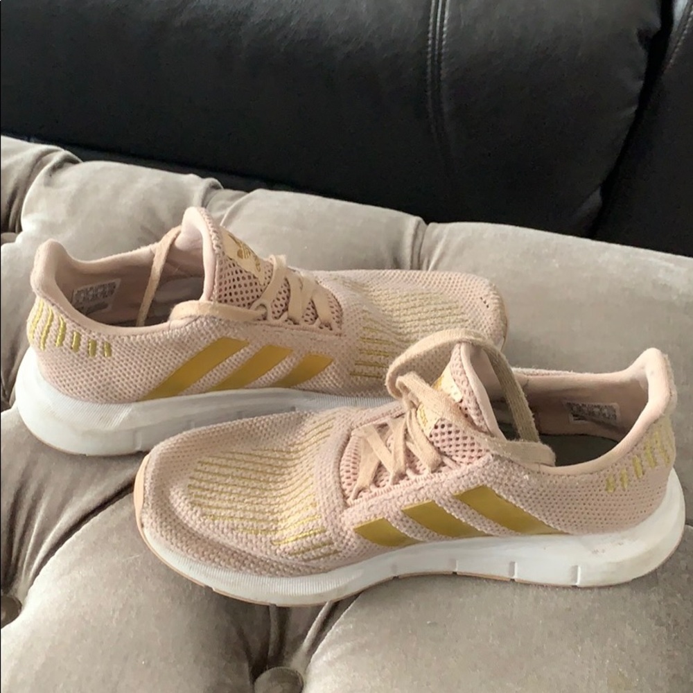 Kids adidas size 3 shoes